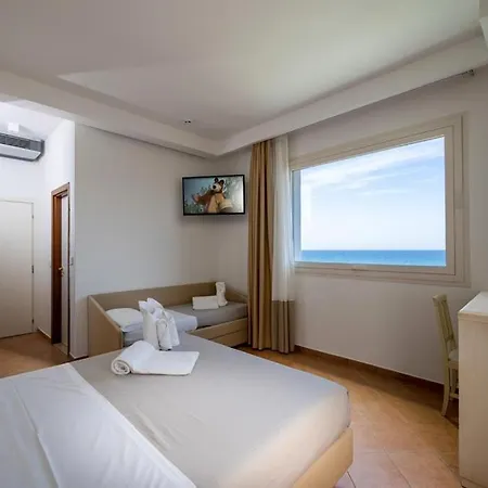 Otel Trevi Family