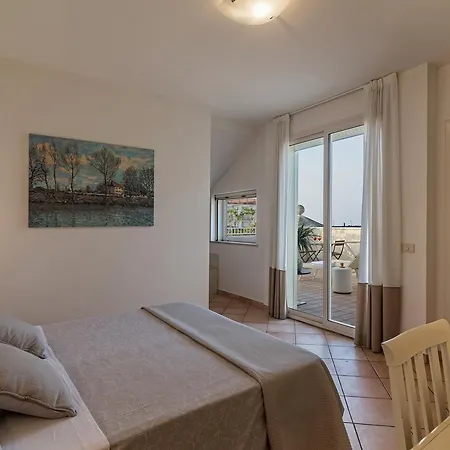 Trevi Family 3* カットーリカ