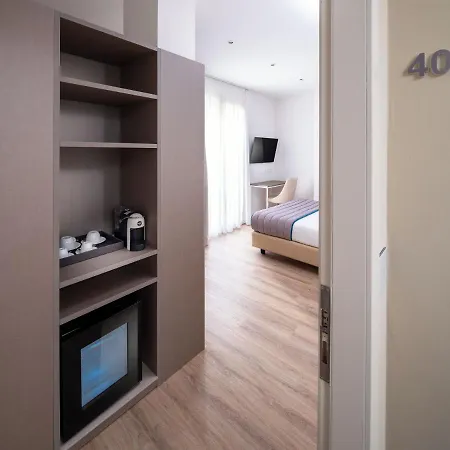 Trevi Family Hotel 3*