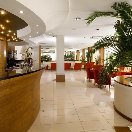 Hotel Trevi Family Cattolica