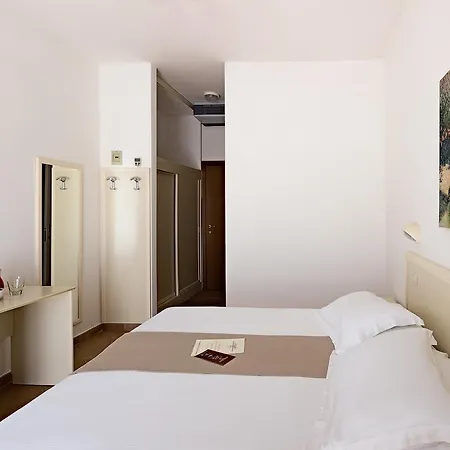 Trevi Family Hotel Cattolica