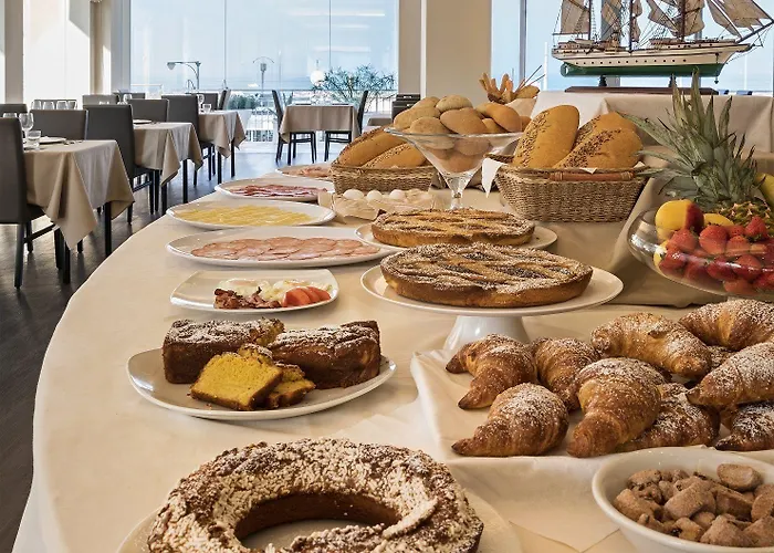 Hotel Trevi Family 3*