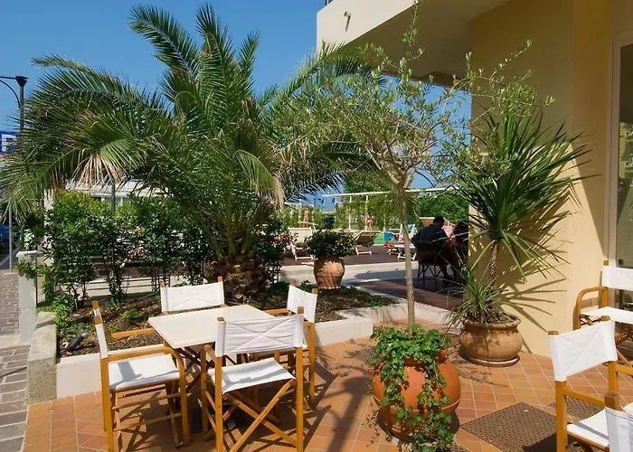 Hotel Trevi Family 3*